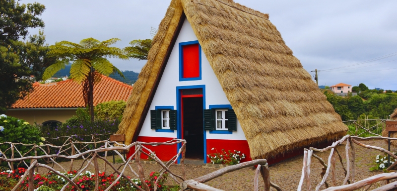 PORTUGĀLE