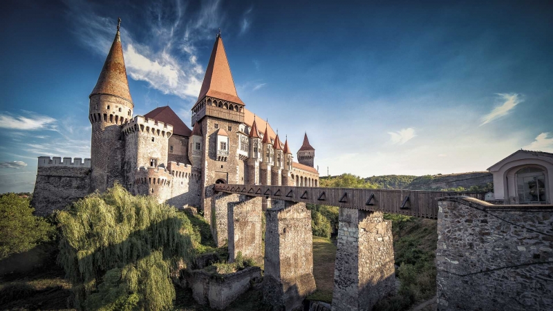 Майские праздники на родине Дракулы — в Трансильвании